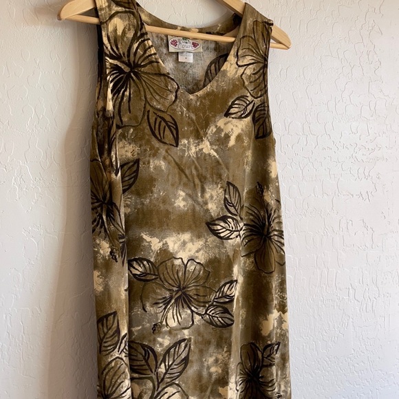 Palm Court Woman’s Medium Sleeveless Brown Dress - Picture 3 of 6